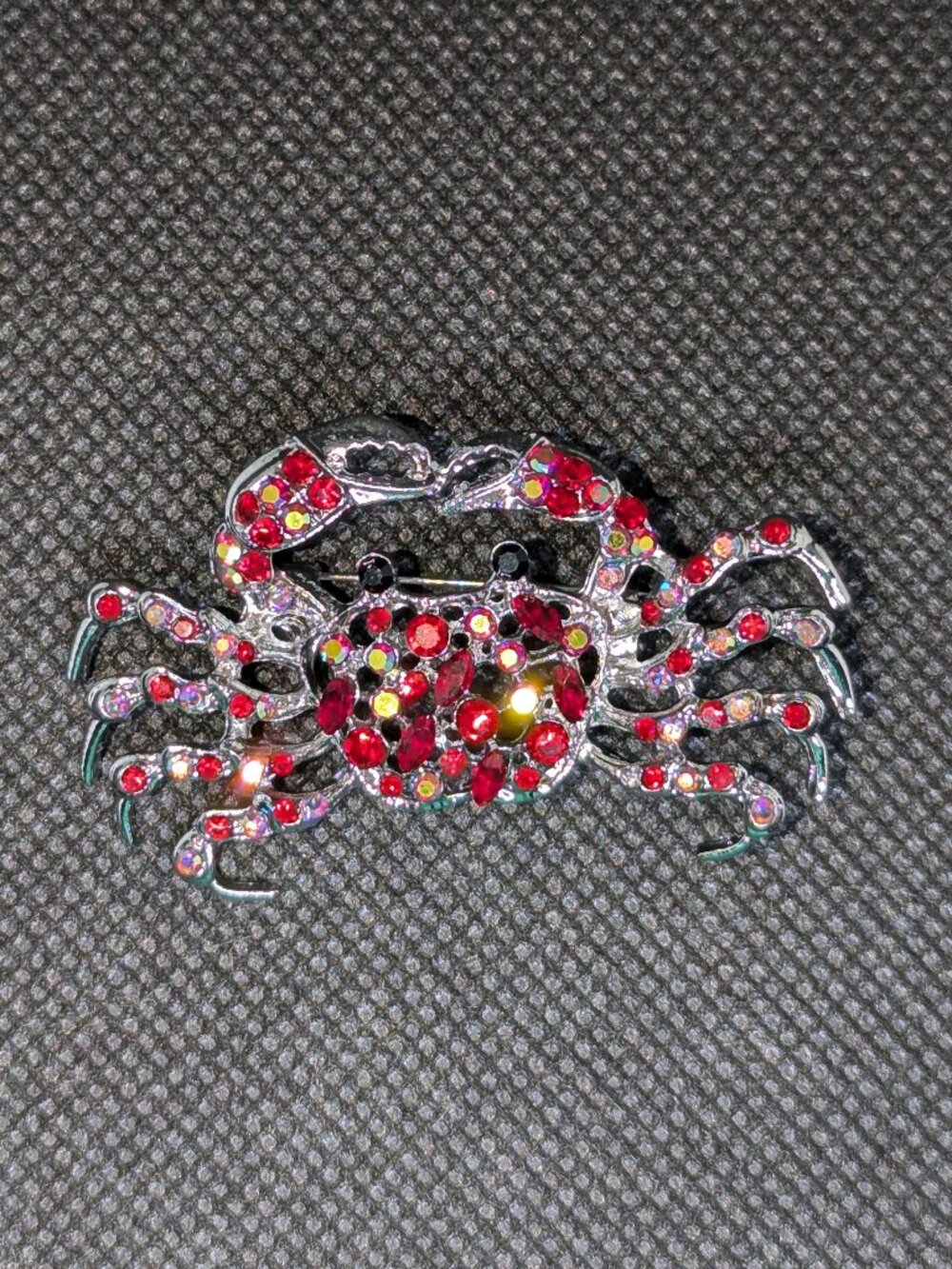 Brooch, red rhinestones, silver tone crab. NEW!